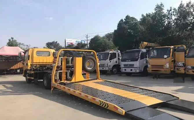 工农区汽车中途维修案例